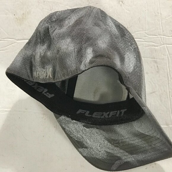 Hurley Flexfit Silver Graffiti  Spray Paint Surf Skate Cap Hat - Picture 6 of 8